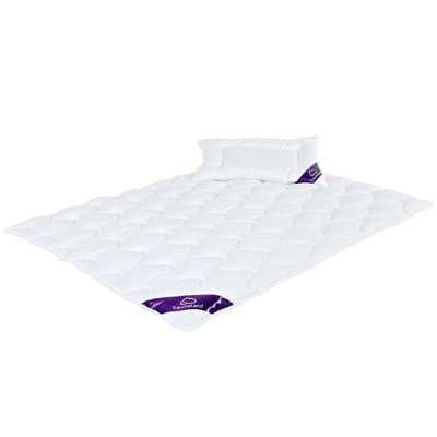 Duvet und Kissen